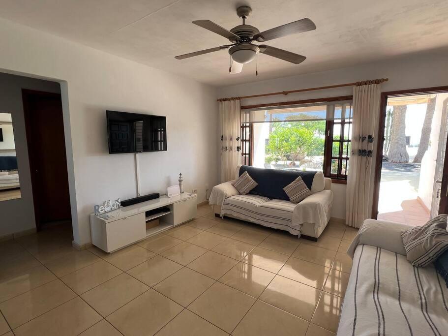 Casa Mo, 2 Bedroom Apartment Close To The Beach Puerto del Carmen  Ngoại thất bức ảnh