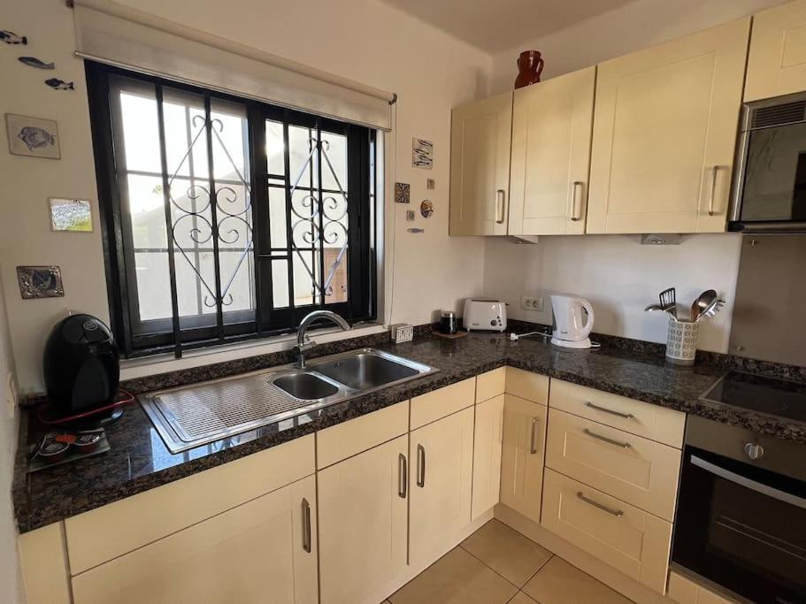 Casa Mo, 2 Bedroom Apartment Close To The Beach Puerto del Carmen  Ngoại thất bức ảnh